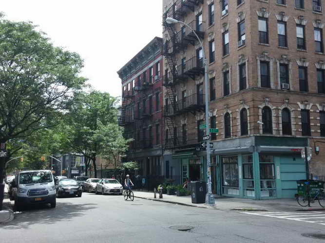 NYC_2015-06-21 13-54-42_CELL_20150621_135442